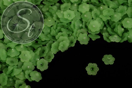 20 Stk. grüne Acryl-Blüten frosted 12mm-31
