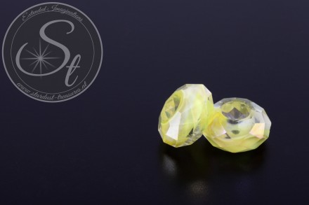 2 Stk. gelbe facettierte European Glas Perlen ~14mm-31
