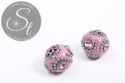 2 Stk. handgemachte rosa indonesische Perlen ~20mm-31