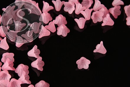 20 Stk. rosa Acryl-Blüten frosted 15mm-31