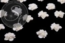 4 Stk. weiße Blumen Cabochons 16mm-20