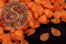 20 Stk. orange Acryl-Blätter frosted 22mm-20